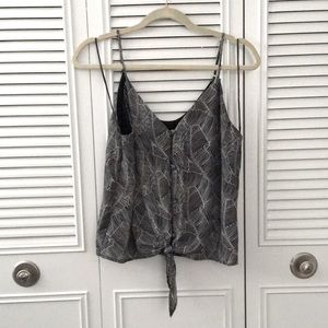 Tropical Palm Leaf Tank